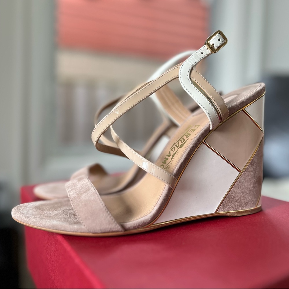 FERRAGAMO wedges worn for 45 min.